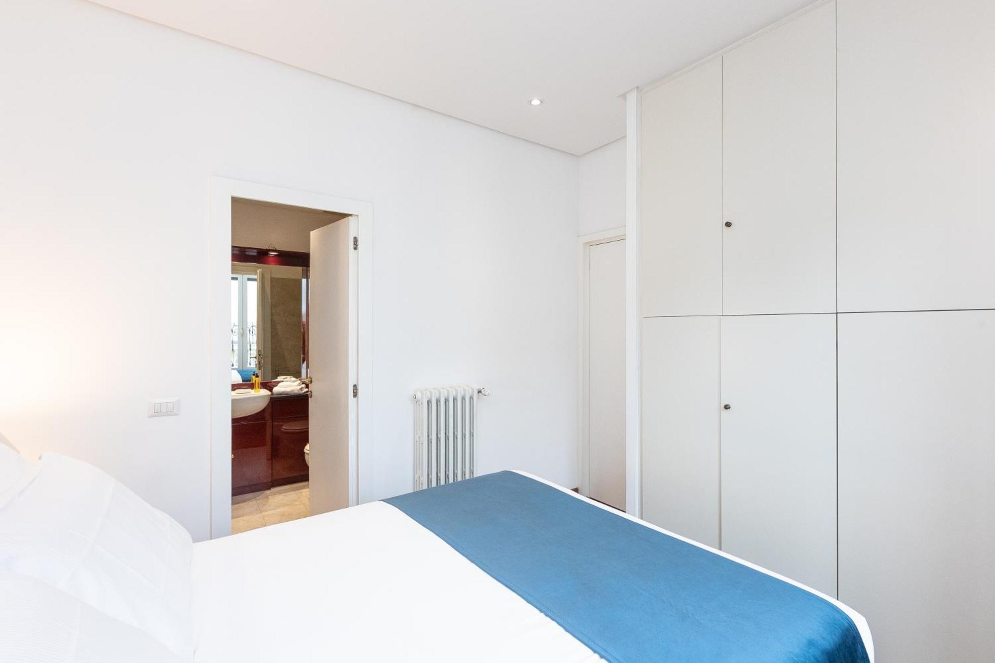 Amazing Via Del Tritone Apartment Rome